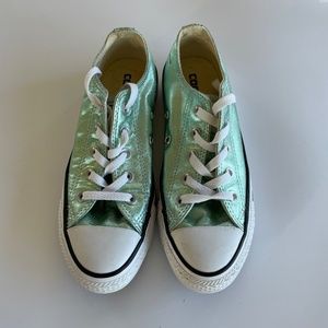 Converse Metallic Low-Tops